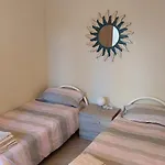 La Casa Di Ermes - Ampio Luminoso A Tre Minuti Dal Centro Daire