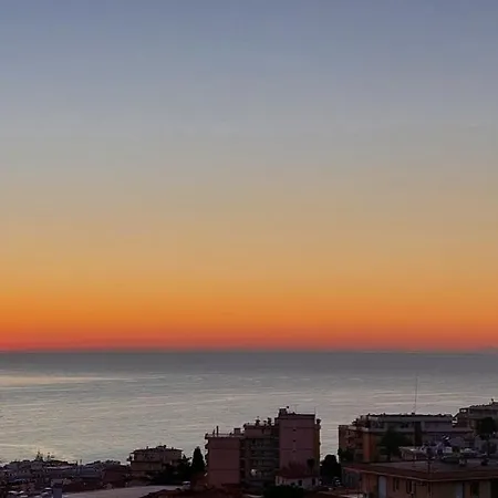 Apartman La Casa Di Ermes - Ampio Luminoso A Tre Minuti Dal Centro San Remo