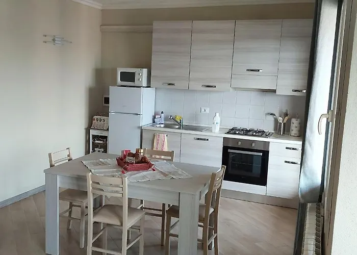La Casa Di Ermes - Ampio Luminoso A Tre Minuti Dal Centro *